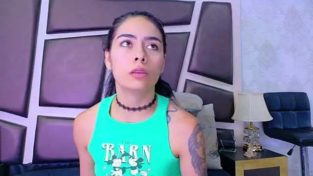 NicoleEsposito webcam
