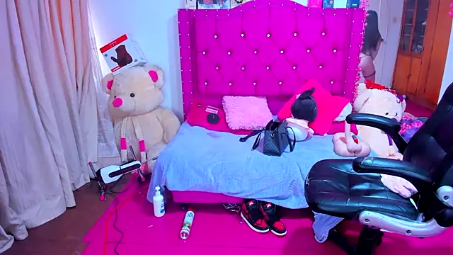 Luna_Analya webcam