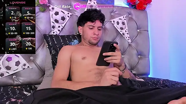 StefanoBigCock webcam