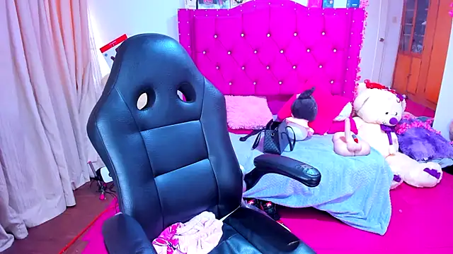 Luna_Analya webcam