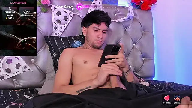StefanoBigCock webcam