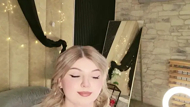 WendyPage webcam