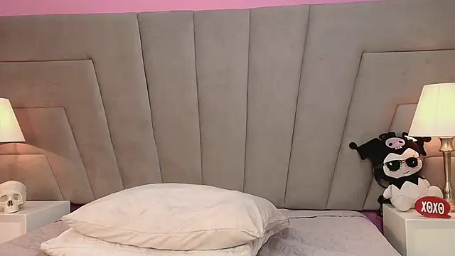 Emilyroth webcam