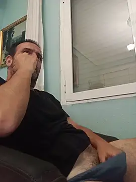 DanTrov79 webcam