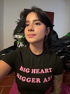 Ale_Lewis webcam