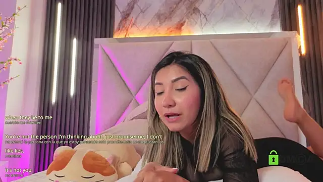 Happy_tits live cam on StripChat