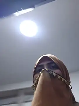 bahiya_aziz live sex cam