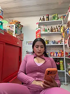 Sara_fun live Stripchat room