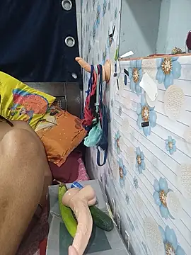 tina8th (F young) - Full nude fingering on live