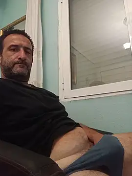 DanTrov79 webcam