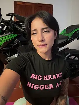 Ale_Lewis webcam