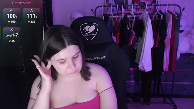 AmyVibess webcam