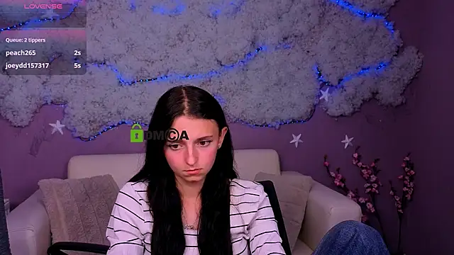 bella_dorn (G teen) - show ass