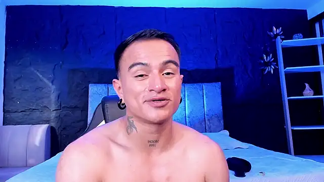LiamDeep webcam