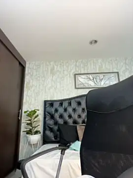 Lander_Cruz live sex cam