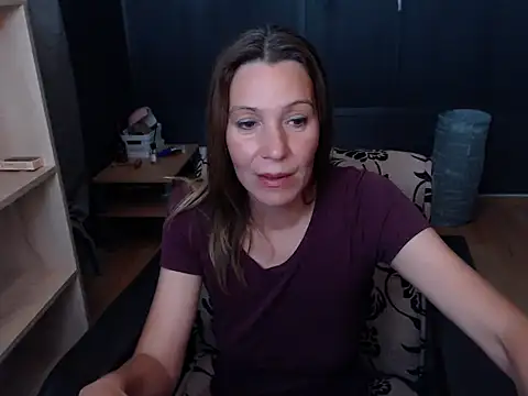Watch hannaha live on EroticFlix - High definition streams
