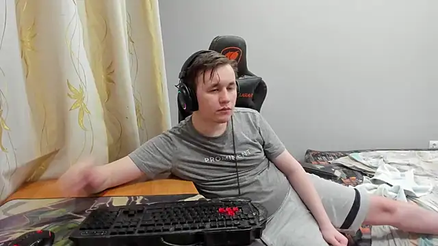iliaskrislove webcam