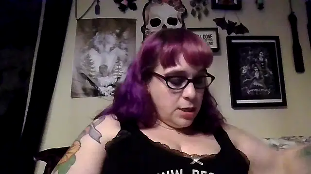 GothyBaby webcam