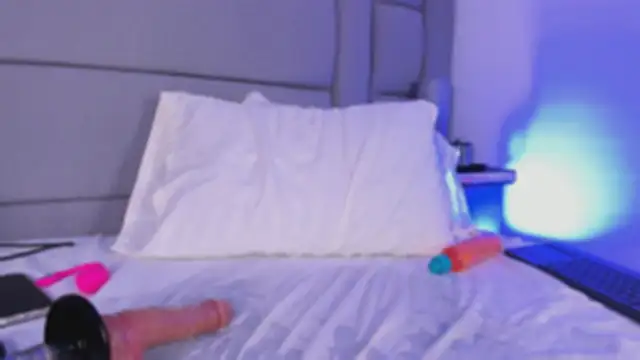 Watch Kendall__evanss live on EroticFlix - High definition streams