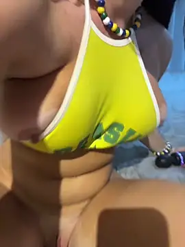 Rafaellaz live sex cam