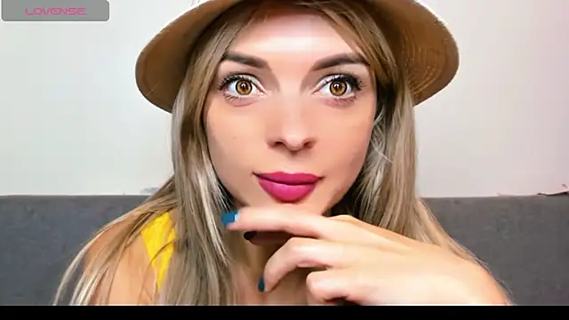 _ellen_meow_ webcam