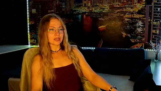 pusyavykusya live cam on StripChat