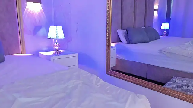 LolaGray__ webcam