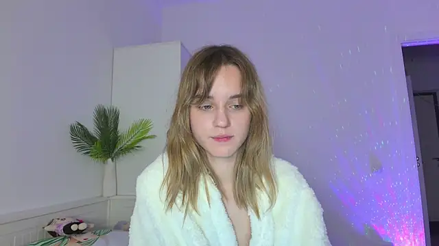 Tessa_Shy_ webcam