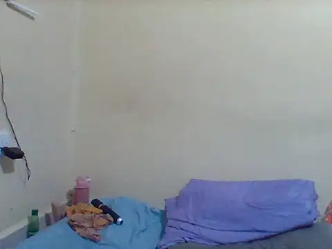 Nasty-pie1 webcam