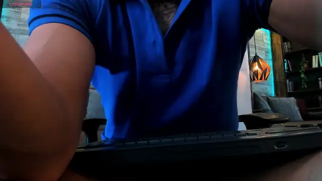 Donovan_Desmond webcam