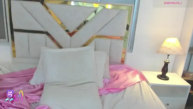 Qunaropat - Trans webcam sex chat