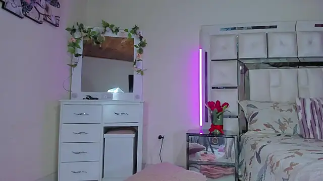 mia_peyton