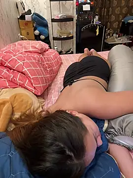 Ponthip live cam on StripChat
