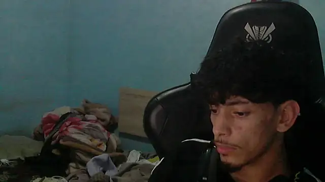 Dark_DesireX webcam