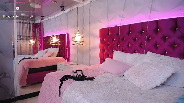 DulceBarbyeri webcam