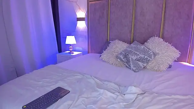 LolaGray__ webcam