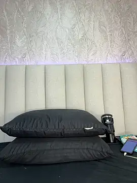 amara_huxly webcam