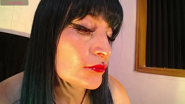 alicia_moom webcam