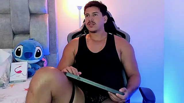 victor_vixen webcam