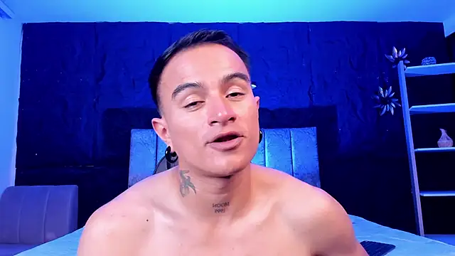 LiamDeep webcam