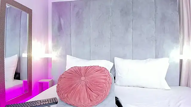 Martinna_Cooper_ webcam