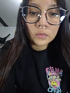 Isax_red webcam