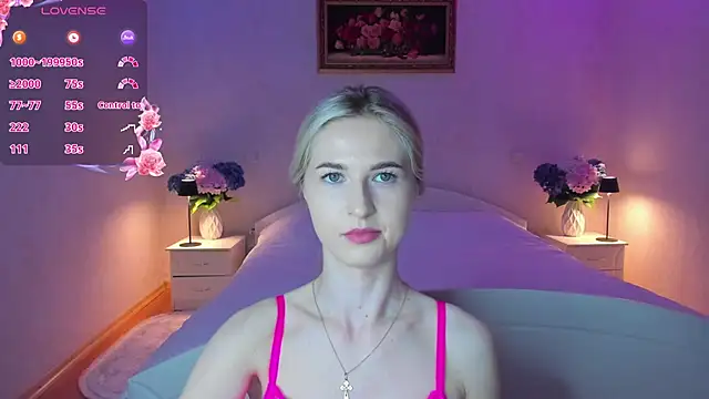 Julie_Blaze webcam