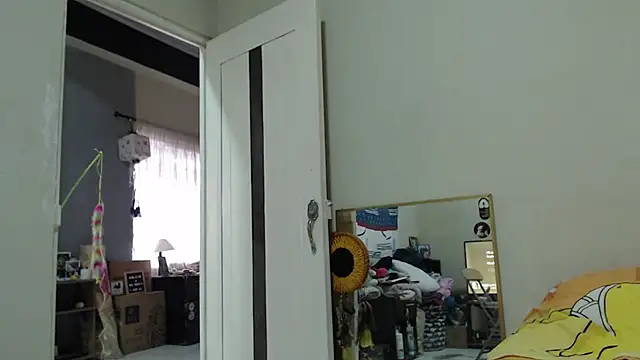 AlinaWoolf_ webcam