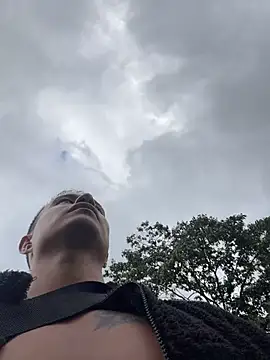 DominickSullivan live sex cam