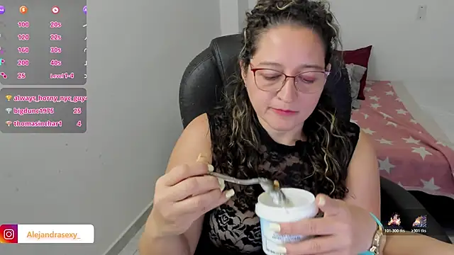 alejandra_milf_ webcam