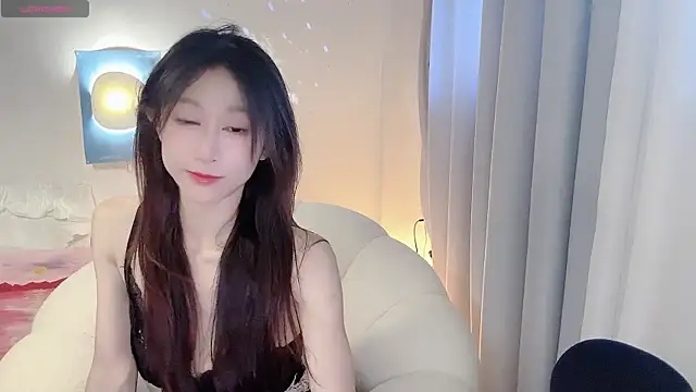 Watch mistylana_ live on EroticFlix - High definition streams