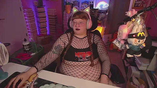 FatVeronica webcam