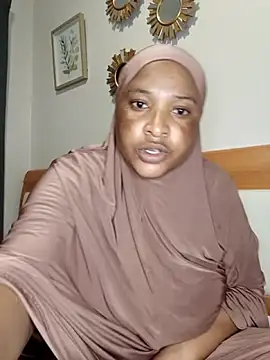 Sweetbxxx24 webcam