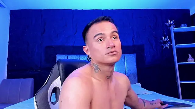 LiamDeep webcam